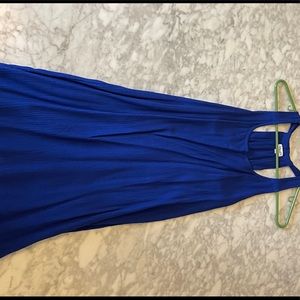 SPLENDID SUNDRESS SIZE MEDIUM ROYAL BLUE.